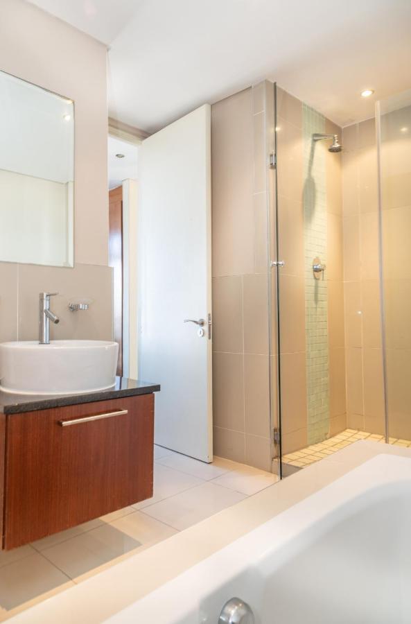 Eden On The Bay Luxury Apartments 183, 262, Blouberg, Cape Town بلوبيرجستراند المظهر الخارجي الصورة