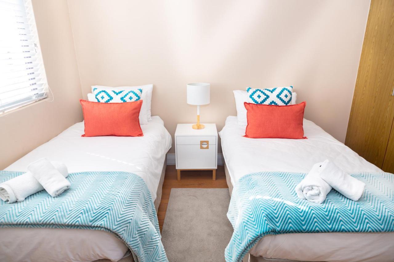 Eden On The Bay Luxury Apartments 183, 262, Blouberg, Cape Town بلوبيرجستراند المظهر الخارجي الصورة